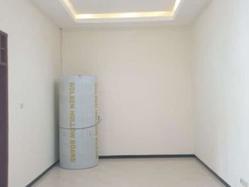 Rumah Babatan Pratama STRATEGIS, FULL RENOV