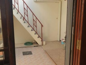 Rumah Babatan Pratama STRATEGIS, FULL RENOV