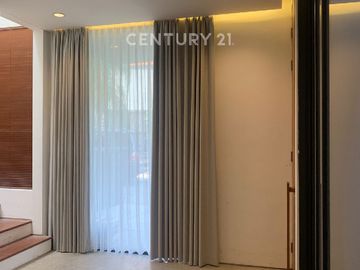 Rumah Cluster Cantik Area Pesanggrahan , Jaksel