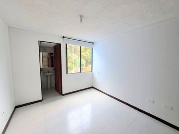 VENTA DE APARTAMENTO UBICADO EN LA PARALELA FLORIDABLANCA SECTOR CAÑAVERAL Área 88 Metros. Cod V24209