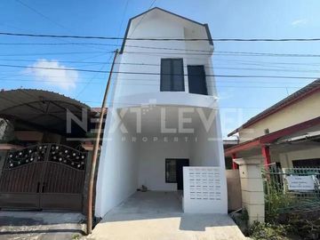 Rumah 2 Lantai Bunga Bunga Lowokwaru Soekarno Hatta Malang Dekat Universitas Brawijaya