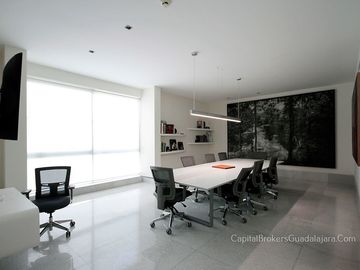 Casa Nueva de Lujo Colinas de San Javier en Venta