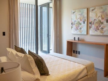Residencia en Altozano Qro. con Jardín y Bar/Terraza en PREVENTA - NIEBLA