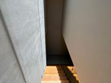Residencia en Altozano Qro. con Jardín y Bar/Terraza en PREVENTA - NIEBLA