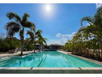 VENTA DE APARTAMENTO EN LAS ISLAS  PUNTA  BARCO, CORONADO