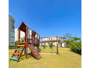 VENTA DE APARTAMENTO EN LAS ISLAS  PUNTA  BARCO, CORONADO