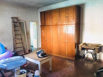 EXCELENTE CASA EN LOTE PROPIO 5 AMBIENTES- Florida Oeste