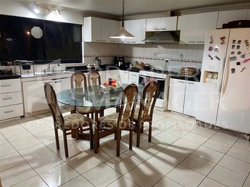 Parcela 3D-4B con Piscina en Parcela de 1.800 m Las Encinas