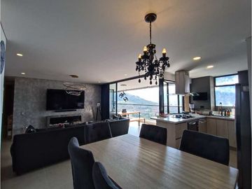 Hermoso Apartamento en la Loma de las Brujas