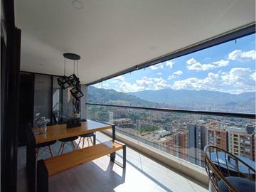 Hermoso Apartamento en la Loma de las Brujas