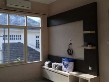 Rumah Villa bukit mas renov , bagus Hadap timur