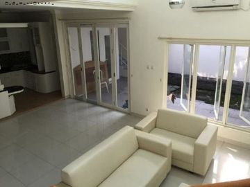 Rumah Villa bukit mas renov , bagus Hadap timur