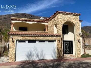 CASA MODERNA EN VENTA, BAJA COUNTRY CLUB ENSENADA