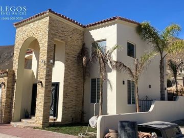 CASA MODERNA EN VENTA, BAJA COUNTRY CLUB ENSENADA