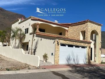 CASA MODERNA EN VENTA, BAJA COUNTRY CLUB ENSENADA