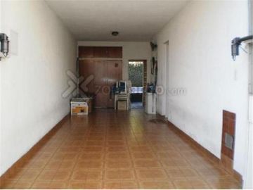 Casa en venta en Villa Sarmiento