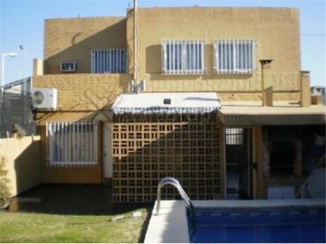 Casa en venta en Villa Sarmiento