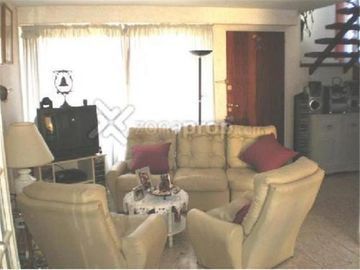 Casa en venta en Villa Sarmiento