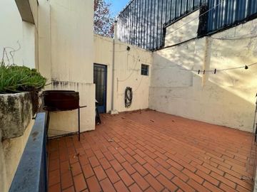 CASA  220 MTS CUBIERTOS