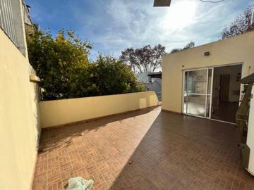 CASA  220 MTS CUBIERTOS