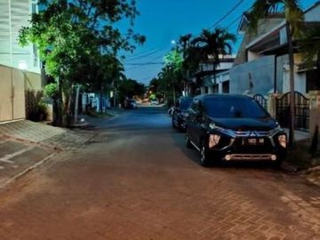 Rumah Purimas Hadap Selatan