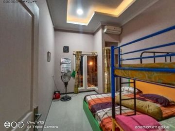 Rumah Purimas Hadap Selatan