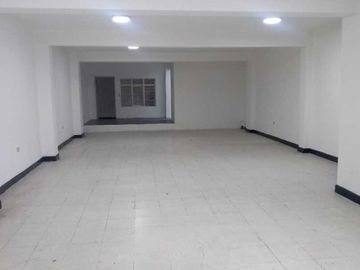 local en arriendo en popular. Cod A3060511