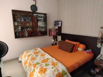 DIJUAL CEPAT FURNISHED RUMAH MEWAH MODERN MINIMALIS DI PERUMAHAN ELITE KOTA WISATA CIBUBUR