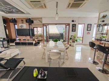 DIJUAL CEPAT FURNISHED RUMAH MEWAH MODERN MINIMALIS DI PERUMAHAN ELITE KOTA WISATA CIBUBUR