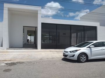 VENTA CASA 1 PISO EN SAN PEDRO CHOLUL AL NORTE DE MERIDA, YUCATAN