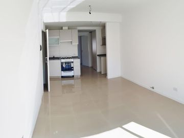 (RETASADO) A ESTRENAR PH 2 Ambientes 1º Terraza Parrilla Baño Completo. Dormitorio c/Placard  de Categoria