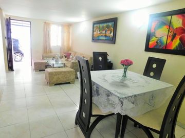 casa en venta en los robles. Cod V90779