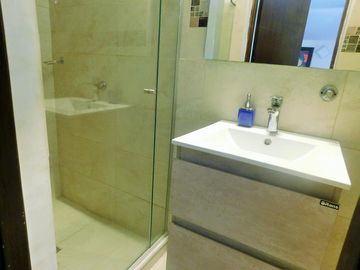 casa en venta en los robles. Cod V90779