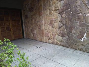 CASA 4 AMBIENTES AMPLIOS