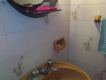 CASA 4 AMBIENTES AMPLIOS