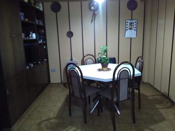 CASA 4 AMBIENTES AMPLIOS