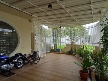 Dijual Rumah Mewah BSD Puspita Loka Karya Arsitek Belanda luas 365 Hoek SHM