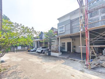 Rumah 2 Lantai SHM 6 Menit ke RS.Permata Pamulang Bebas Banjir J-44113