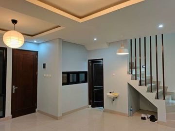 Rumah cluster 2 lantai Free biaya DP 0% di Setu Bekasi timur