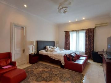 RUMAH ISTIMEWA at Jl KEMANG DALAM, JAKSEL dgn S.POOL