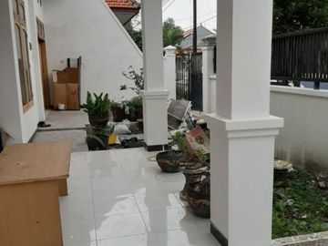 Rumah Bhaskara Selatan Sedang Renov cocok buat Rumah Kost ( ex Rumah Kost)