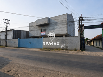 Disewakan Gudang Strategis Pinggir Jalan Raya Legok, Tangerang