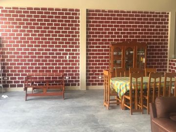 Vive en esta hermosa casa en armonía con la naturaleza en San Antonio de Cumbaza.