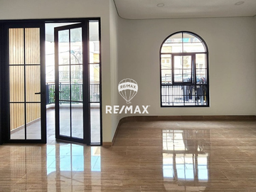 DIJUAL RUMAH BARU DI DAERAH AMPERA KEMANG JAKARTA SELATAN