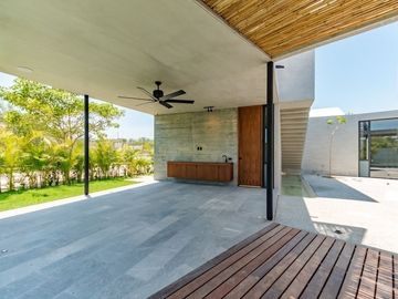 Exclusiva casa en renta y/o venta en Yucatán Country Club