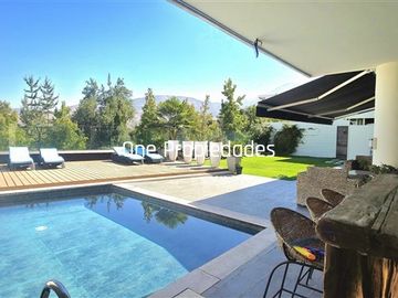 Yunque Venta Duplex 4D4B Estar Serv Jardin Pisc Lo Barnechea