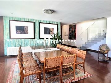 Yunque Venta Duplex 4D4B Estar Serv Jardin Pisc Lo Barnechea