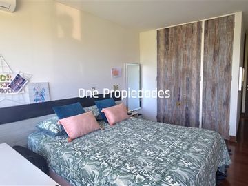 Yunque Venta Duplex 4D4B Estar Serv Jardin Pisc Lo Barnechea