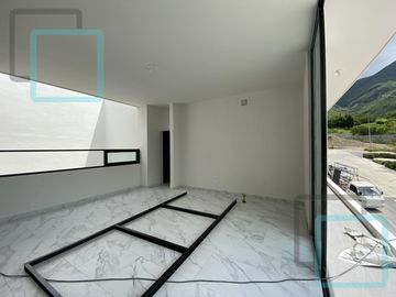 CASA EN VENTA PEDREGAL DE LA MONTAÑA ZONA CARRETERA NACIONAL MONTERREY
