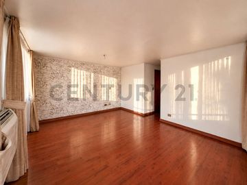 Departamento en venta Alfredo Santa María Providencia